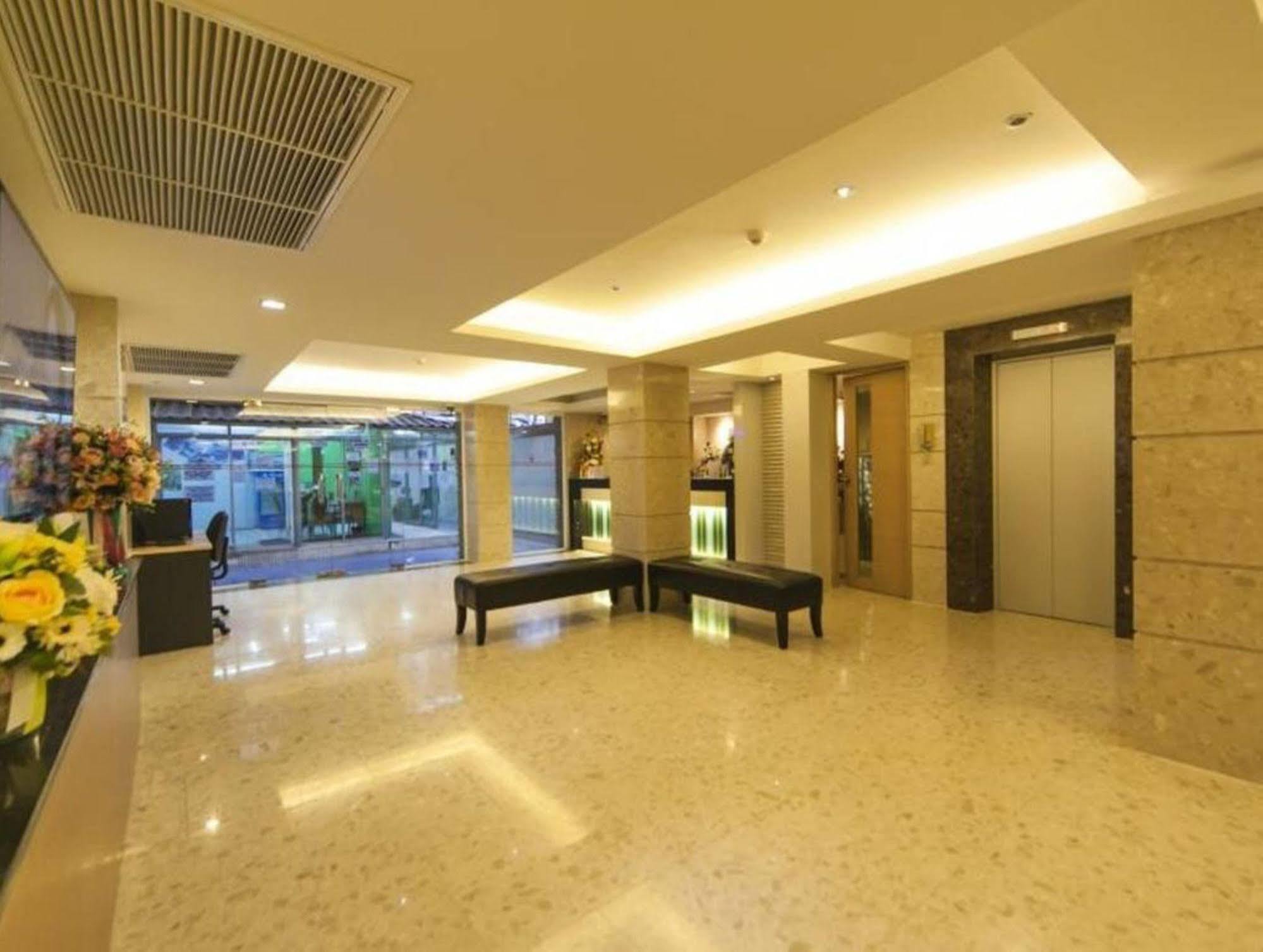 Gateway Hotel Pratunam Banguecoque Exterior foto